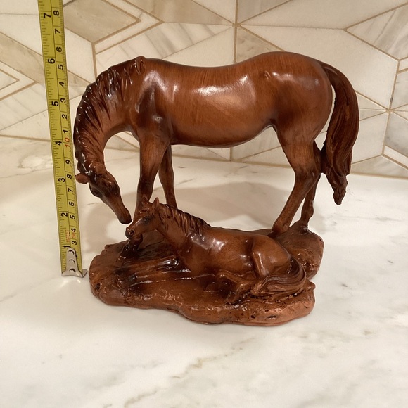 Cuticate Horse Pony Statue Animal Resin Figurine - Picture 16 of 16